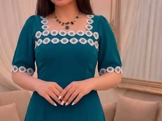 تفصيل وخياطة ملابس نسائية باحترفيه ودقه عاليه مع الاهتمام بالمقاسات والتفاصيل وتنفيذ الفساتين, image 3 of 5