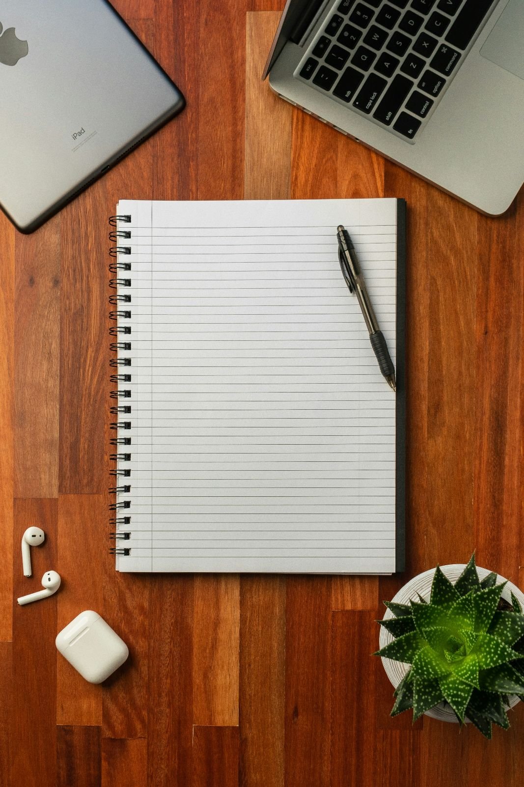 سأكتب لك إعلانات ومنشورات عربية مرتبة وجذابة, image 4 of 5