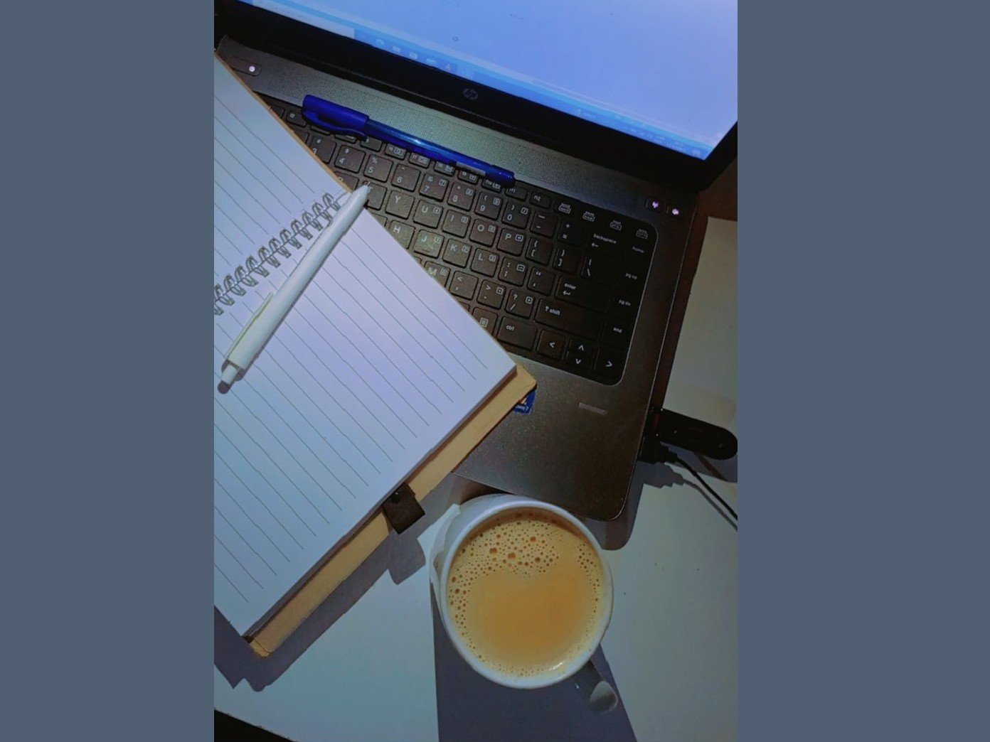 أقدم خدمة كتابة محتوى عربي واضح ومنظم، مناسب للمنشورات والصفحات والمواقع.  يشمل العمل: • كتابة محتوى، صورة 1 من 2