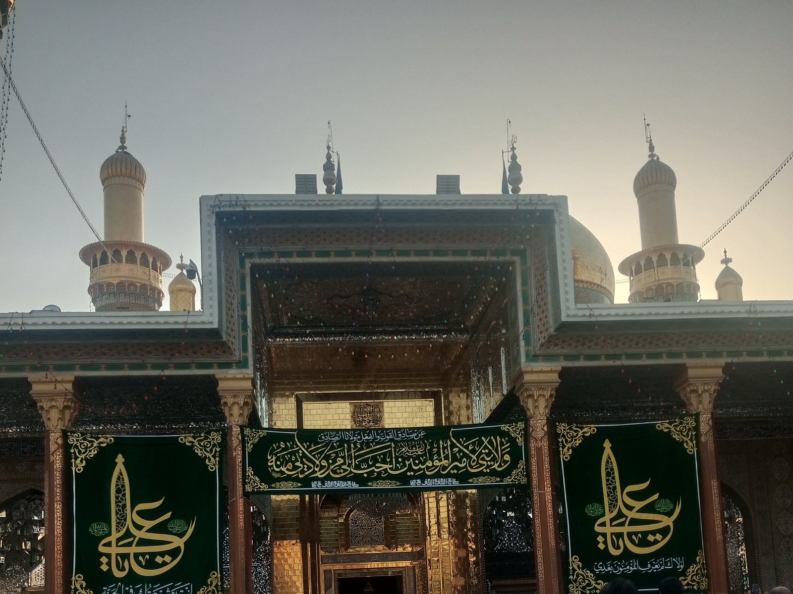 اساعدك ب اعداد اعلان خاص بك يصلح للترويج وتوضيح خدمتك