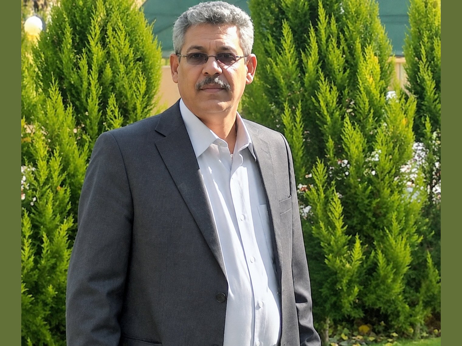 حاتم للترجمة
