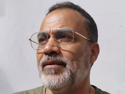 تعديل ومعالجة الصور القديمة